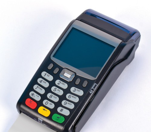 關(guān)于銀行與第三方支付公司的POS機(jī)的選擇對(duì)比 